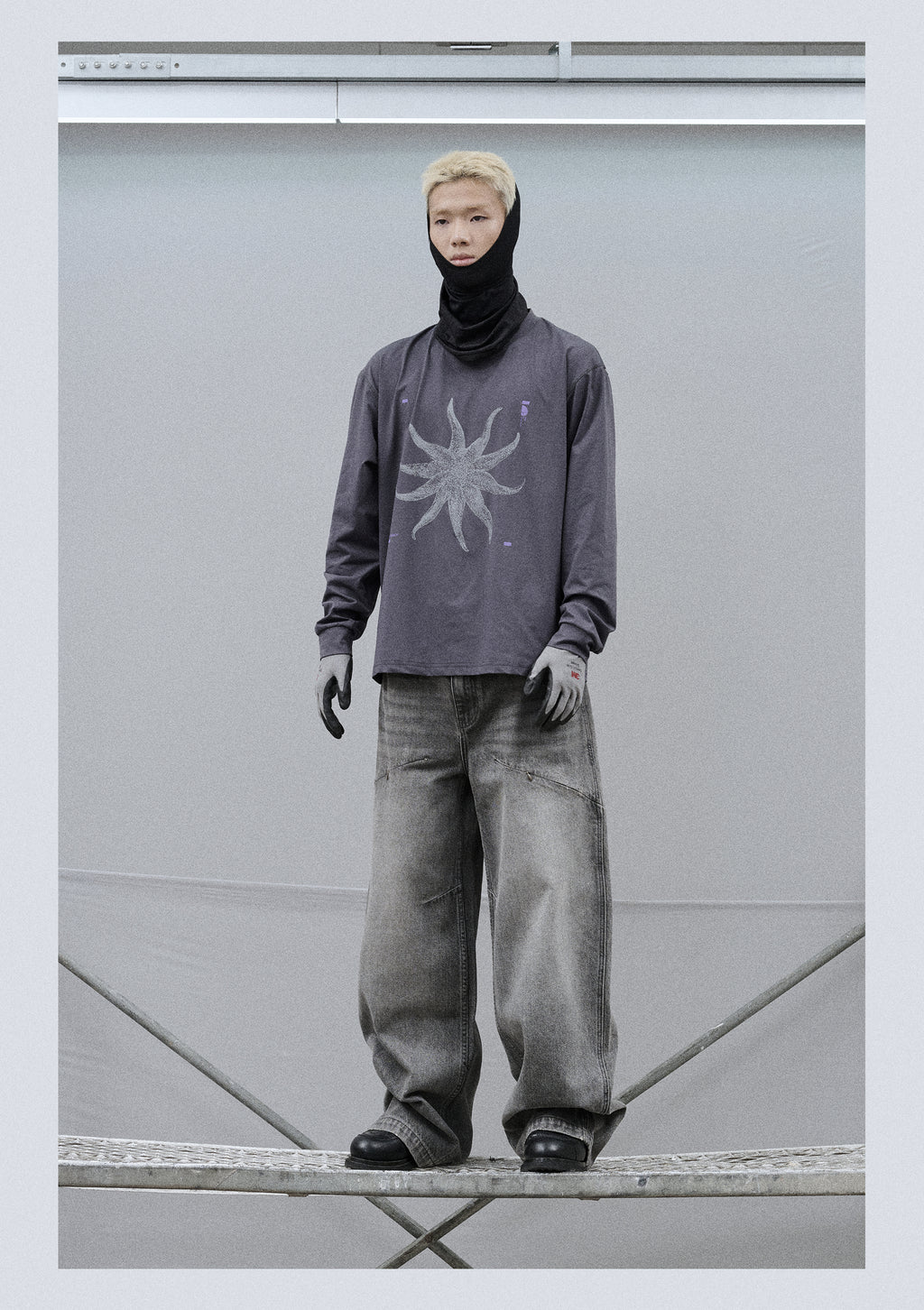 point NEMO Anatomical Curved-Leg Jeans