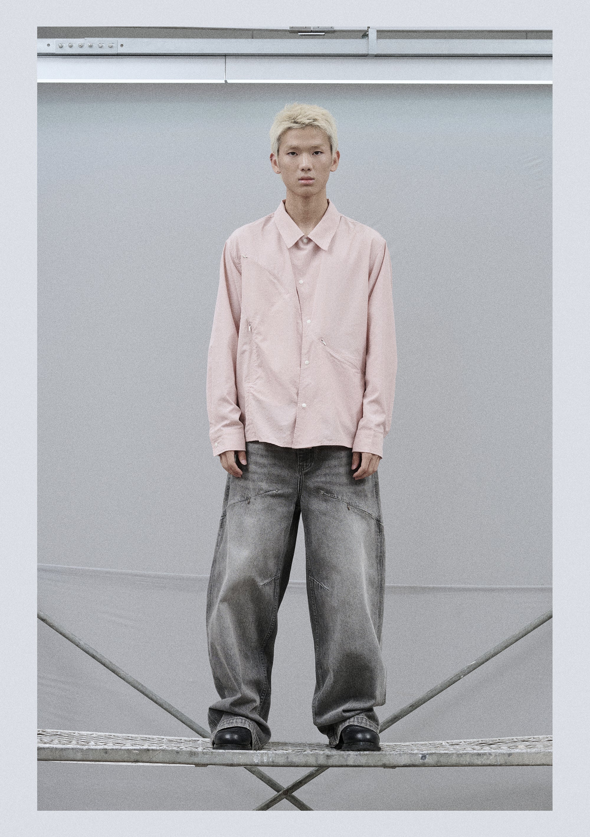 point NEMO Arc-Cut Color-Block Long Sleeve Shirt