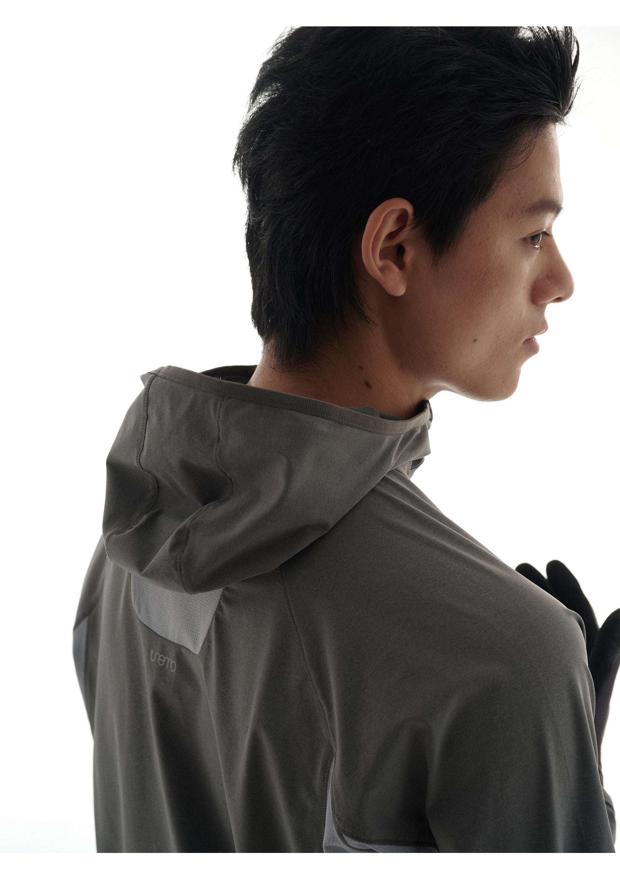 point NEMO Performance Running Hoodie – Moisture-Wicking, UV-Shield & Anti-Odor Technical Gear