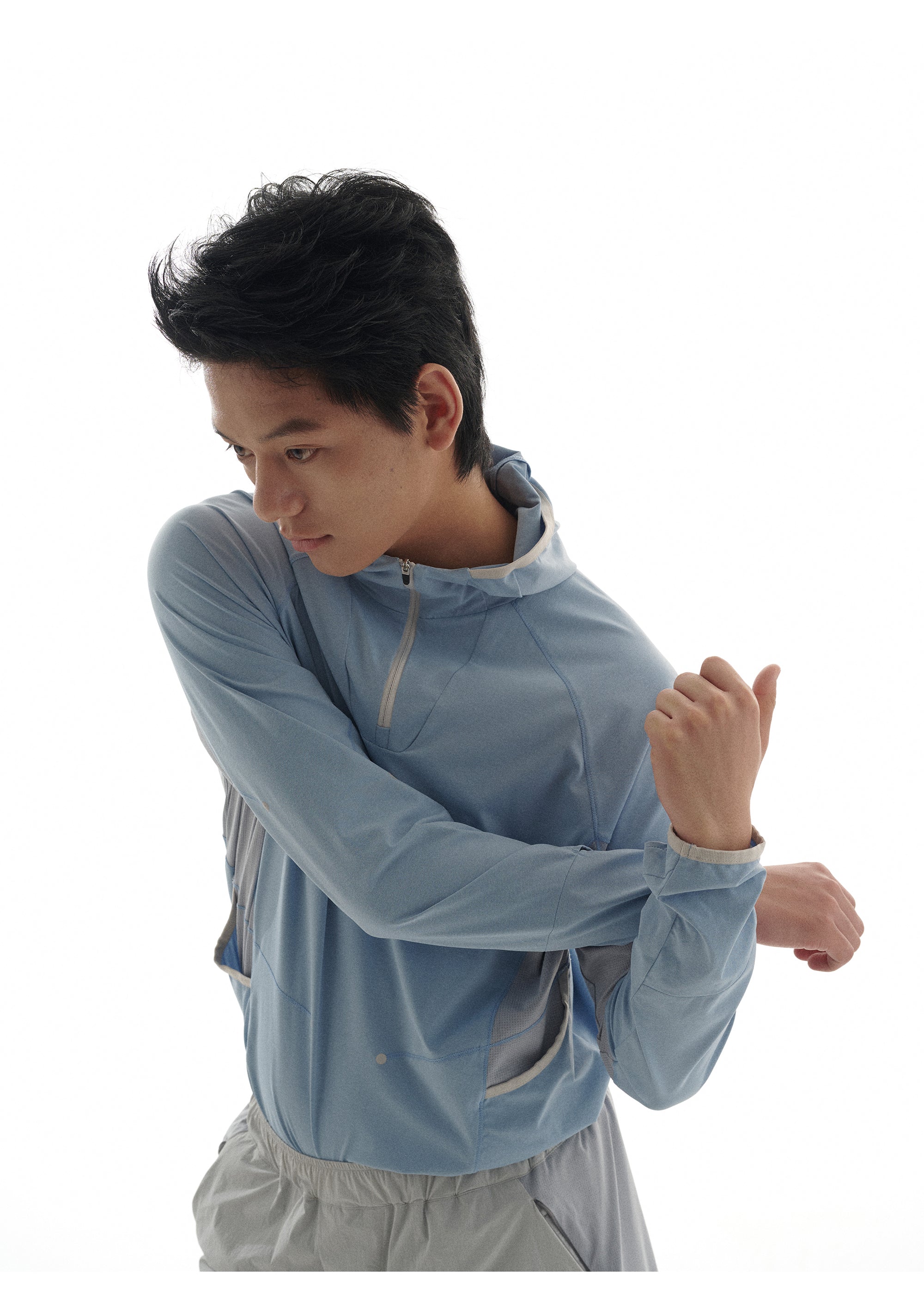 point NEMO Performance Running Hoodie – Moisture-Wicking, UV-Shield & Anti-Odor Technical Gear