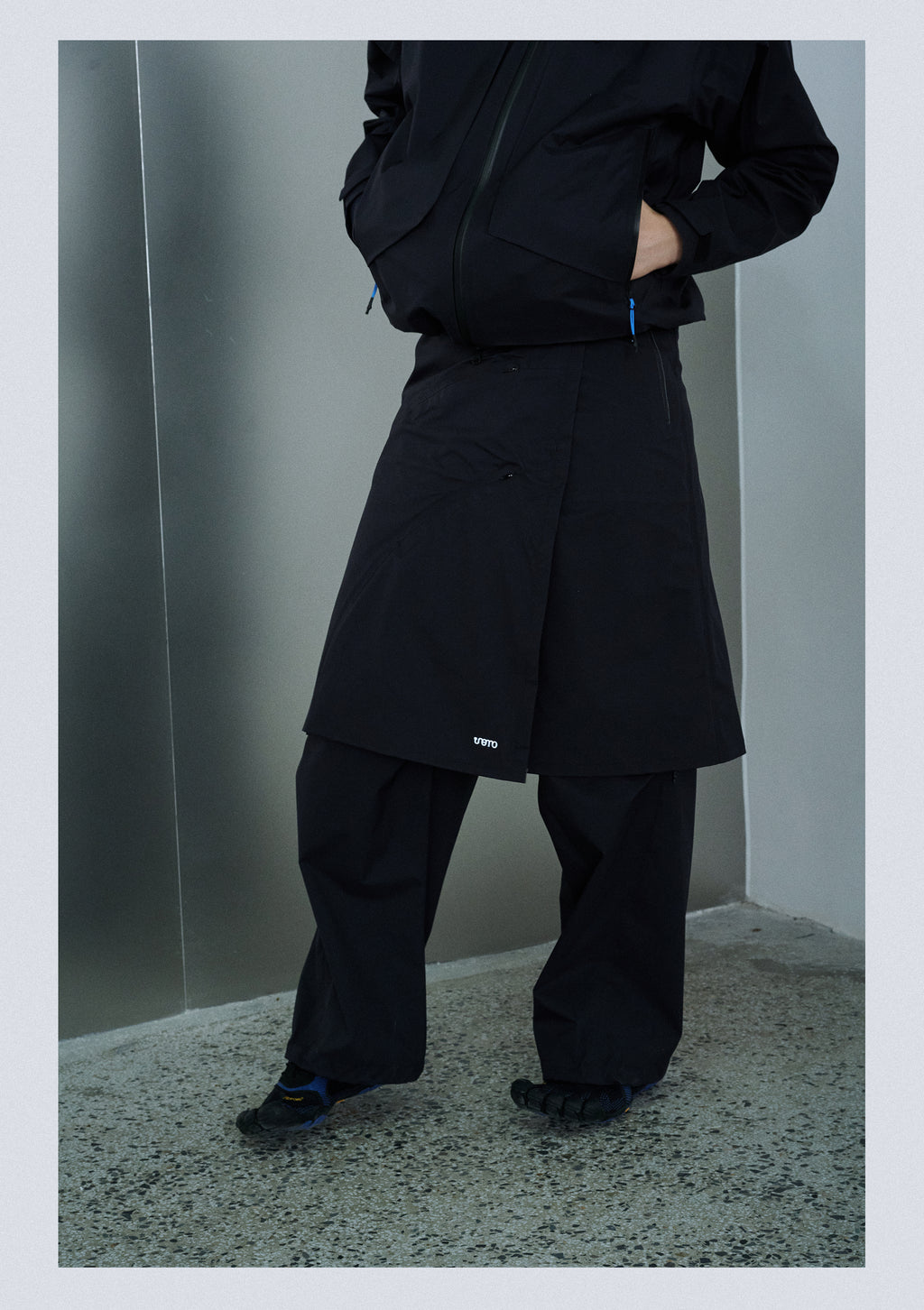 point NEMO Dermizax™ 3-Layer Technical Layering Apron