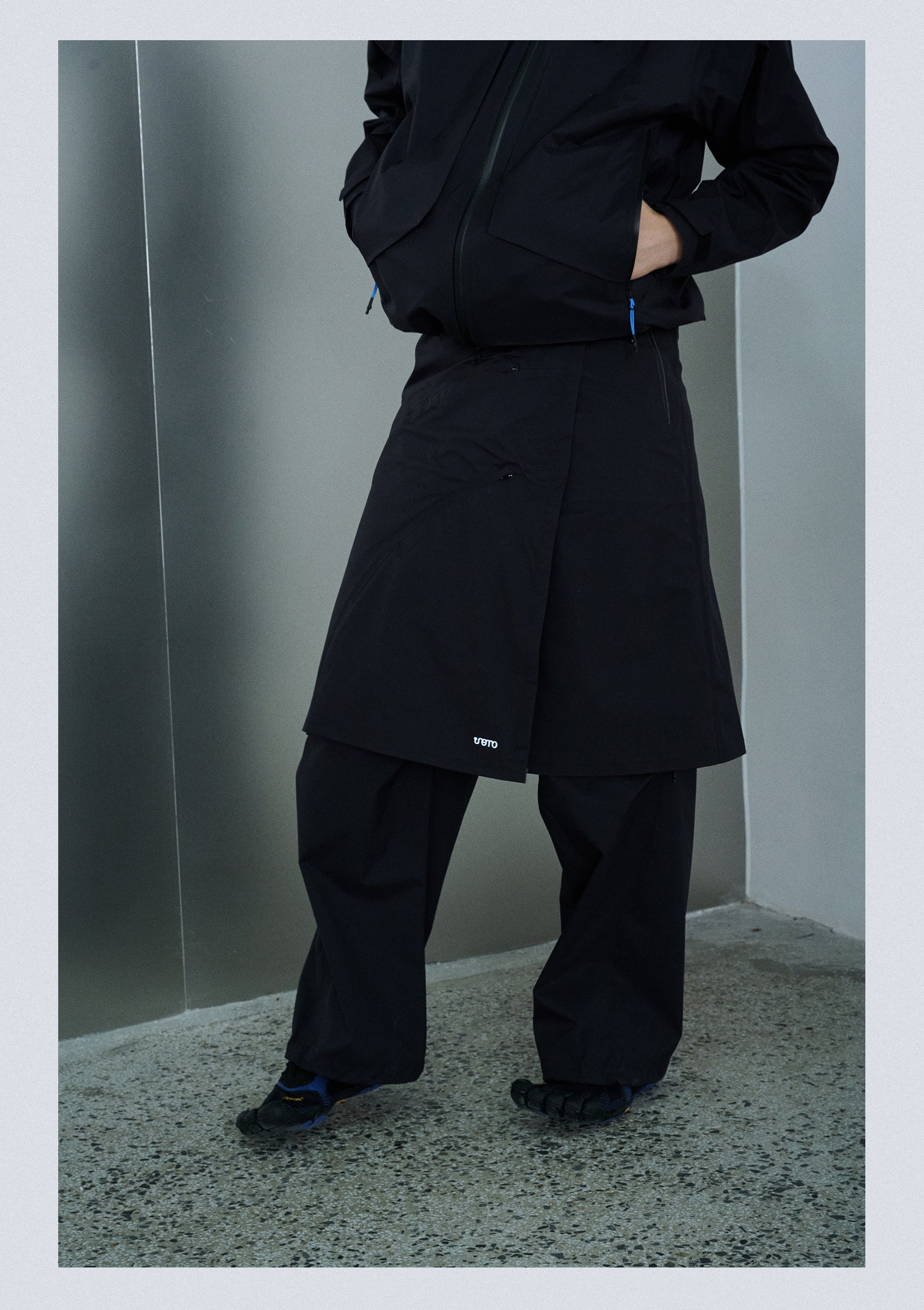 point NEMO Dermizax™ 3-Layer Technical Layering Apron